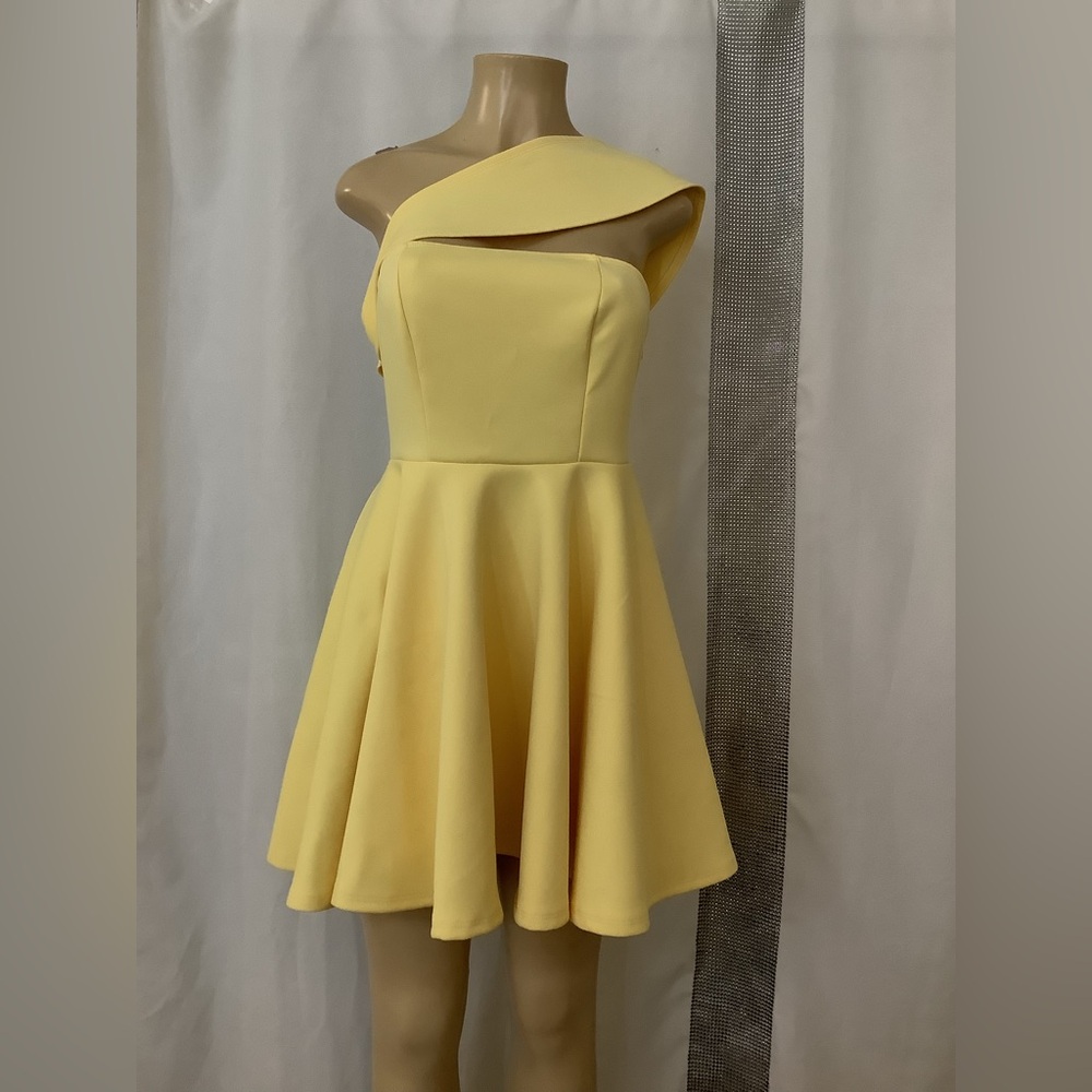 One-Shoulder Lemon Yellow Fit & Flare Party Dress